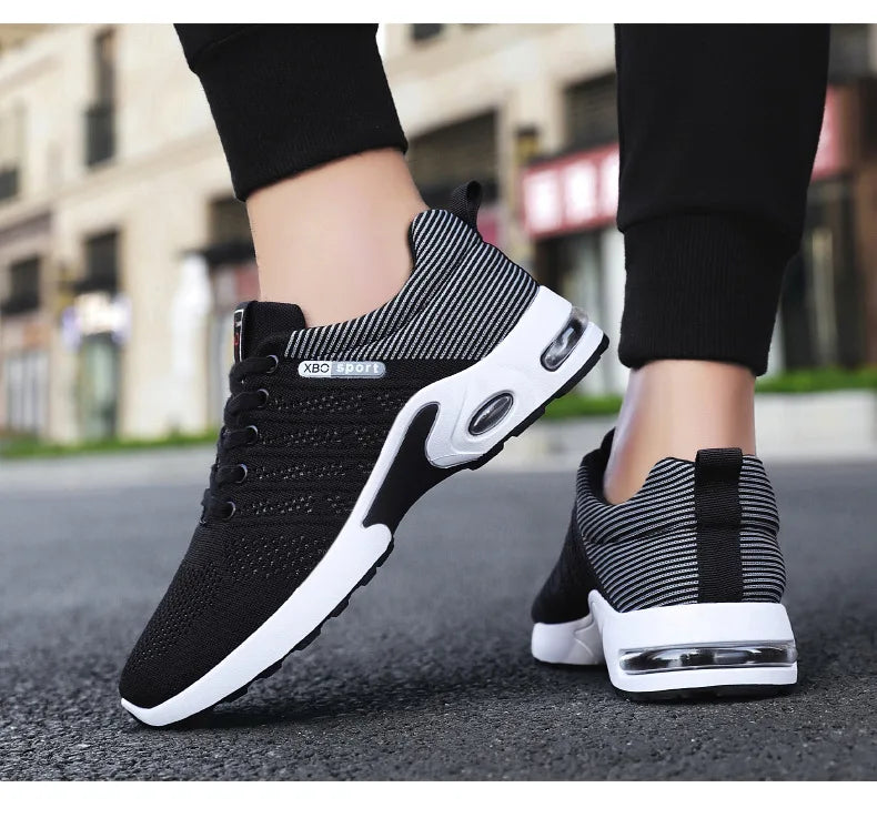 Men's shoes spring new trend men's shoes breathable lace-up running shoes Korean version of light casual walking shoes men